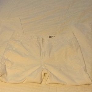 Gap bright white pants